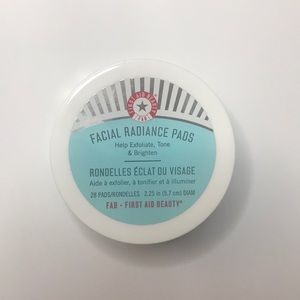 First Aid Beauty Facial Radiance Pads *Brand New*